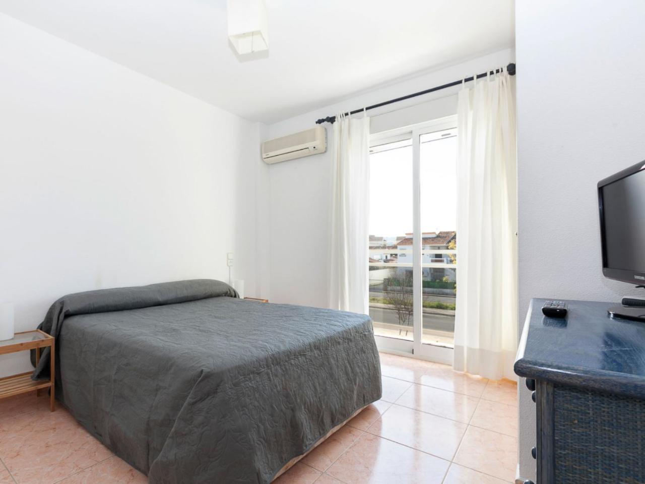 Apartment La Rosaleda-3 By Interhome Дения Екстериор снимка